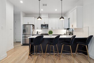 2607 Rosalie St in Houston, TX - Building Photo - Building Photo