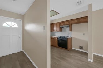 1606 Hazelwood St in Conroe, TX - Building Photo - Building Photo