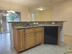 14 Meridian Dr in Safety Harbor, FL - Building Photo - Building Photo