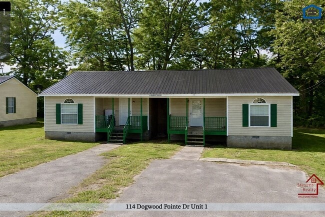 114 Dogwood Pointe Dr in McMinnville, TN - Foto de edificio - Building Photo