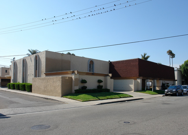 1025 N G St in Oxnard, CA - Building Photo - Building Photo