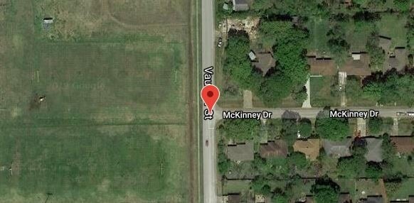 3901 McKinney Dr in La Marque, TX - Building Photo - Building Photo