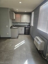 223 N 9th St in Las Vegas, NV - Building Photo - Building Photo