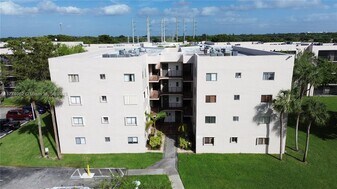 8500 SW 133rd Avenue Rd in Miami, FL - Building Photo