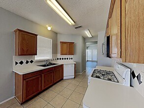 4890 Lodgepole Ln, Unit 2 in Fort Worth, TX - Building Photo - Building Photo