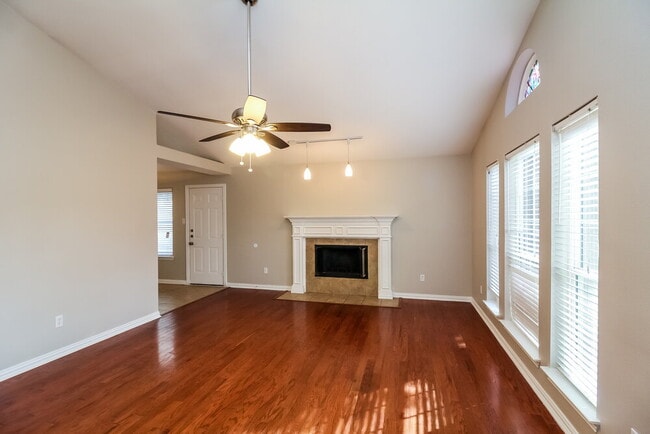 7917 Val Verde Dr in Fort Worth, TX - Building Photo - Building Photo