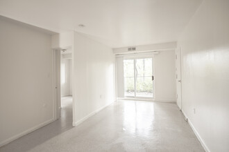 Harrison Court Apartments in Upper Darby, PA - Building Photo - Interior Photo