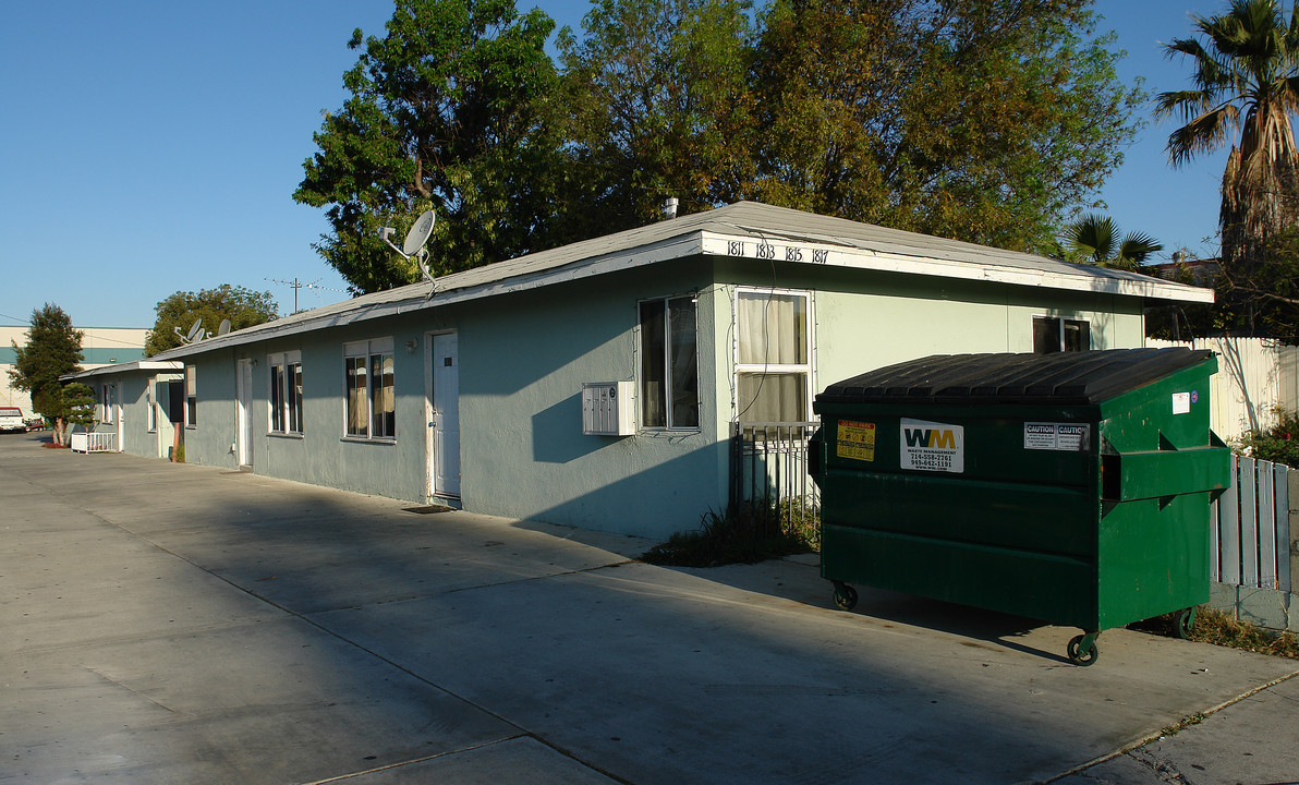 1811-1817 Placentia Ave in Costa Mesa, CA - Building Photo