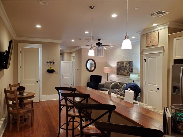 216 Chartres St in New Orleans, LA - Building Photo - Building Photo