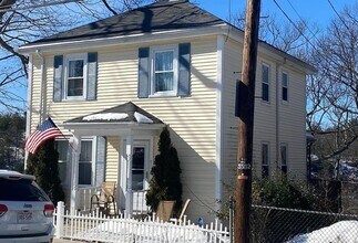 18 Gaston St in Medford, MA - Building Photo - Building Photo