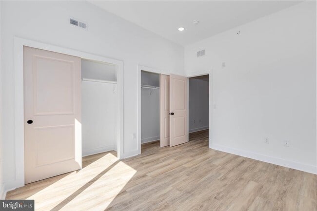 3842 Fairmount Ave in Philadelphia, PA - Building Photo - Building Photo