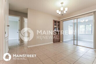 6830 S Biscayne Dr in North Port, FL - Building Photo - Building Photo