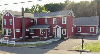 2222 Ridge Rd in North Haven, CT - Building Photo