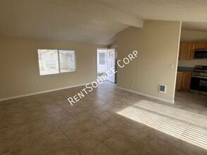 7742 Walpole Ave in California City, CA - Building Photo - Building Photo