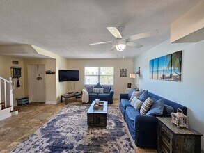 339 Virginia St in Hollywood, FL - Building Photo - Building Photo