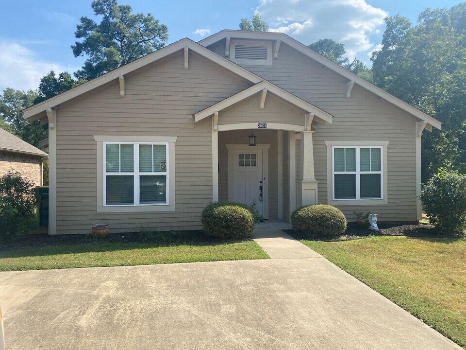 2605 W 14th St in Texarkana, TX - Building Photo