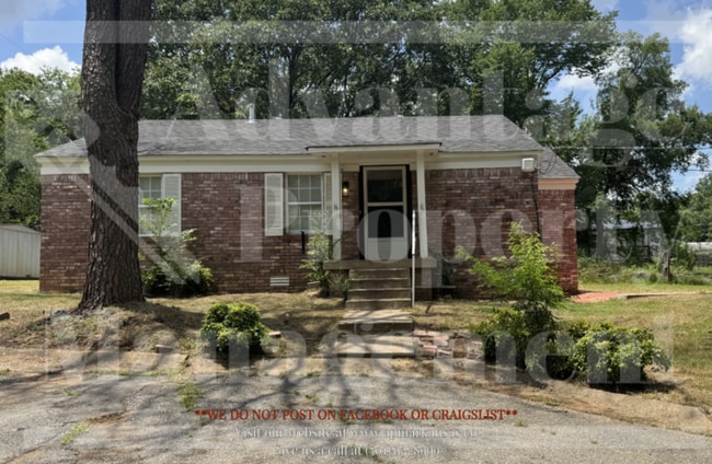property at 1519 Phyllis St