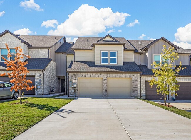 property at 1015 Debby Ct