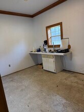 6916 Danielle Rd in New Iberia, LA - Foto de edificio - Building Photo