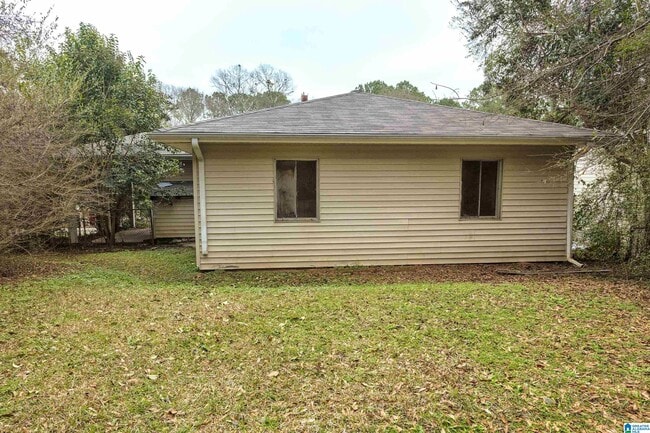 1032 26th Ave N in Hueytown, AL - Building Photo - Building Photo