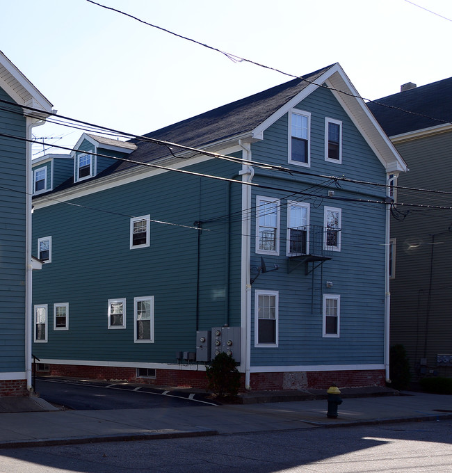 36-44 Bergen St in Providence, RI - Foto de edificio - Building Photo