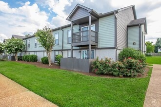 Chase Cove Apartments in Nashville, TN - Foto de edificio - Building Photo