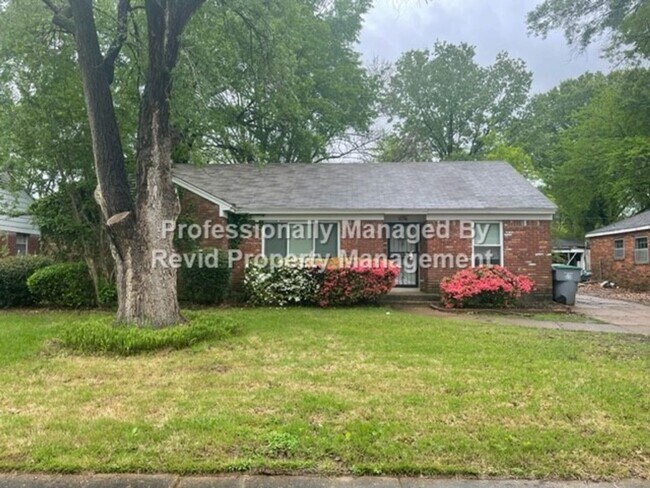 property at 1872 Cornelia Ln