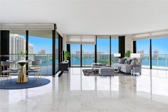 4000 Island Blvd, Unit 2006 in Aventura, FL - Building Photo - Building Photo