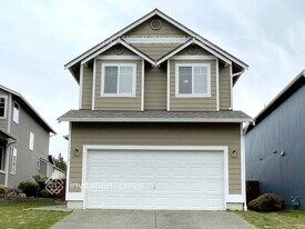 17918 110th St Ct E in Bonney Lake, WA - Building Photo