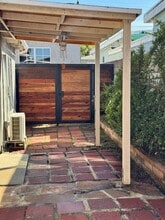 4701 1/2 W 168th St in Lawndale, CA - Foto de edificio - Building Photo