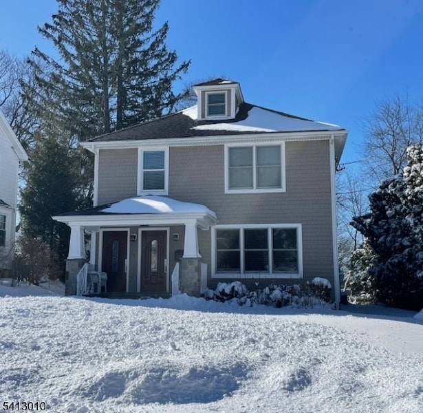 property at 52 Hill St