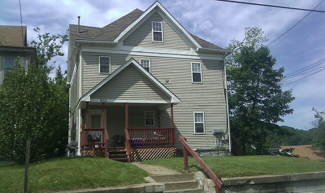 property at 822 8th Ave