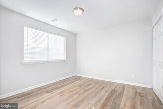 1920 Naylor Rd SE in Washington, DC - Building Photo - Building Photo
