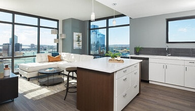 601 Bond in Grand Rapids, MI - Building Photo - Building Photo
