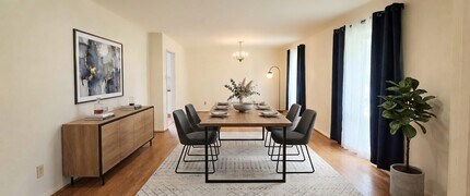 5455 Kuldell Dr in Houston, TX - Building Photo - Building Photo