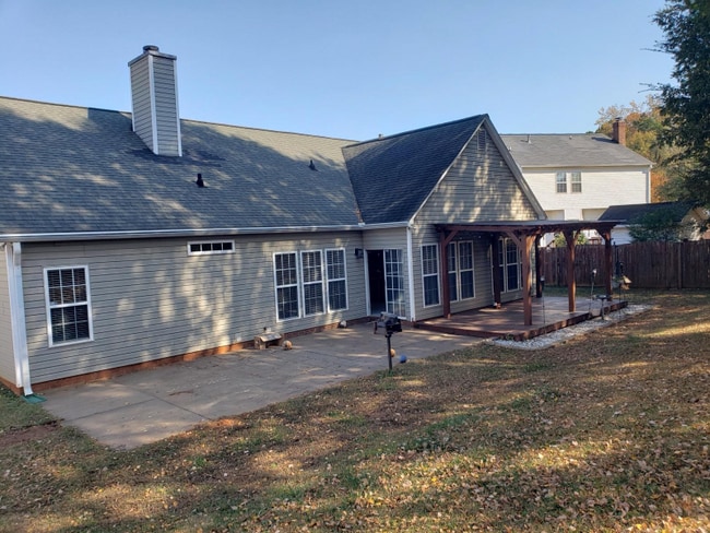 103 Lantana Ct in Simpsonville, SC - Building Photo - Building Photo