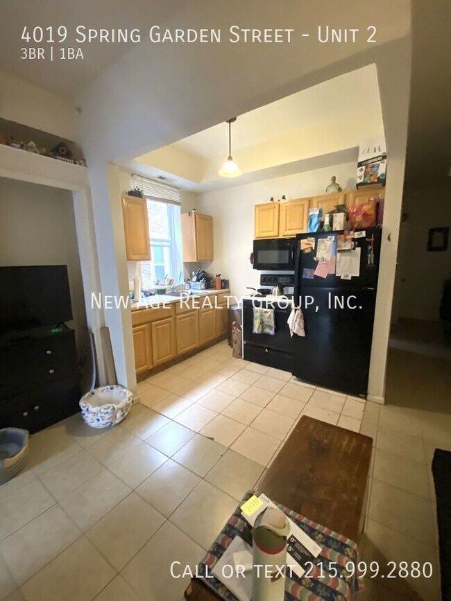 4019 Spring Garden St in Philadelphia, PA - Building Photo - Building Photo