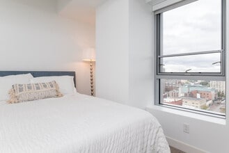 425 Massachusetts Ave in Cambridge, MA - Building Photo - Building Photo