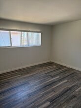 13582 Arizona St, Unit 13582 Arizona st #4 in Westminster, CA - Foto de edificio - Building Photo