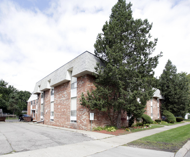 Breckenridge, Oakridge, Lewiston in Ferndale, MI - Foto de edificio - Building Photo