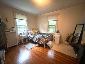 14 Stockwell St, Unit A2 in Boston, MA - Foto de edificio - Building Photo