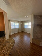 129 12th Ave in Shalimar, FL - Building Photo - Building Photo