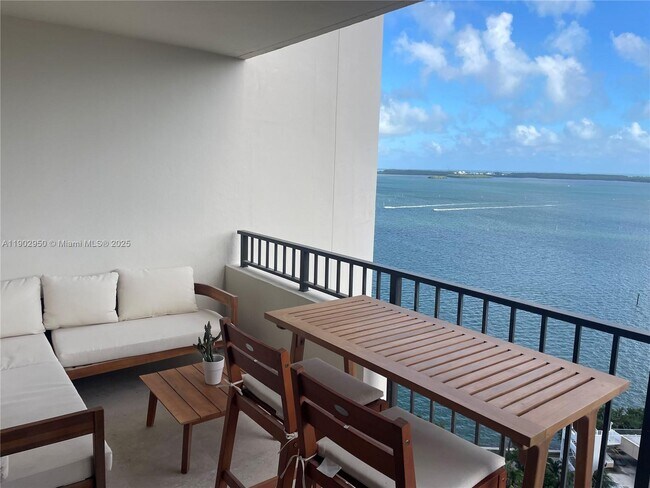 property at 520 Brickell Key Dr