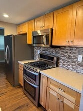 290 Riverwood Cir in Martinez, CA - Building Photo - Building Photo