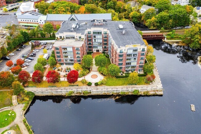 88 Wharf St in Milton, MA - Building Photo - Building Photo