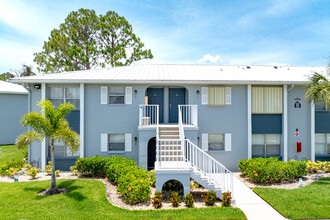 The Pines of Deep Creek in Punta Gorda, FL - Foto de edificio - Building Photo