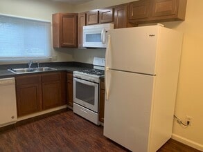 4150 Westmont Dr in Youngstown, OH - Building Photo - Building Photo