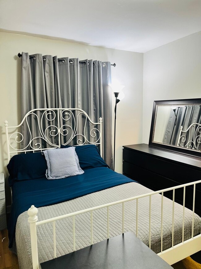 4711 Sargent Rd NE in Washington, DC - Building Photo - Building Photo