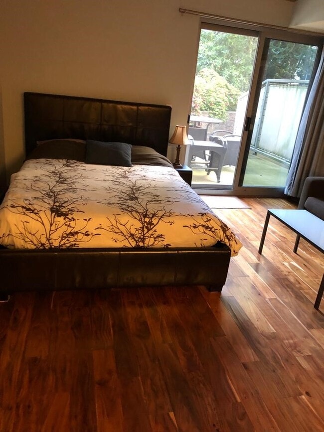 777 7th St NW, Unit 777 in Washington, DC - Building Photo - Building Photo