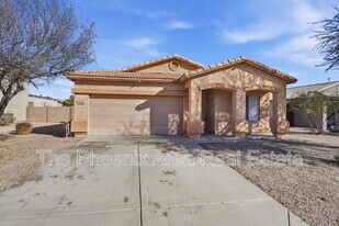 310 Mountain View Rd in San Tan Valley, AZ - Building Photo